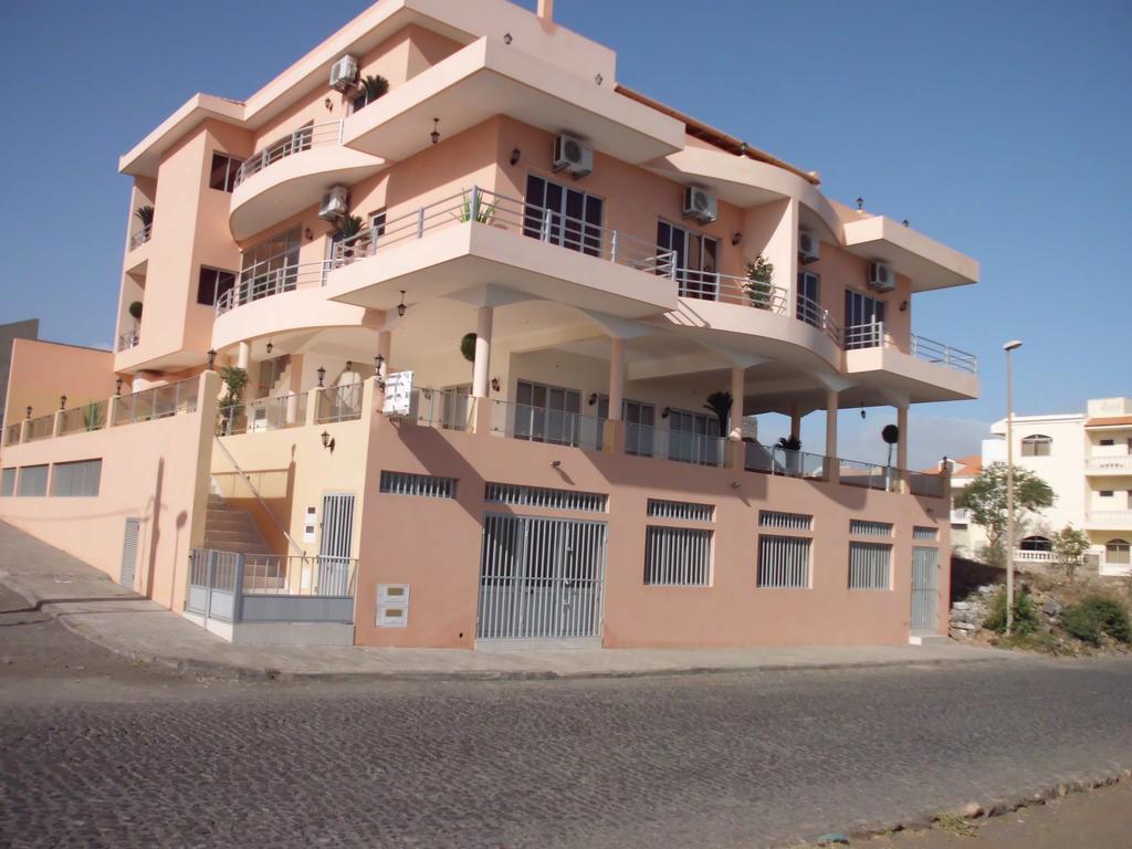 Restaurante Residencial Nova Cidade Porto Novo Exterior foto